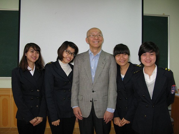 Comparative Maritime Policies và lớp học thầy Masato Shinohara (24/02/2014 – 28/02/2014)