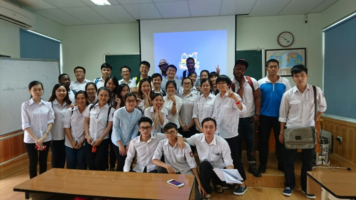 Thầy Park Hong Gyue và lớp học môn International Maritime Organization (1/8/2016-12/8/2016)
